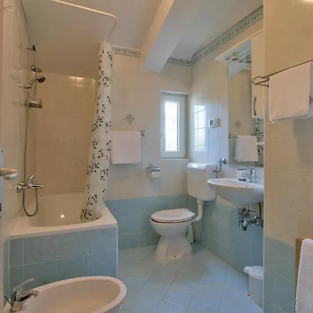 Apartments Anmar Lejlighed Banjole